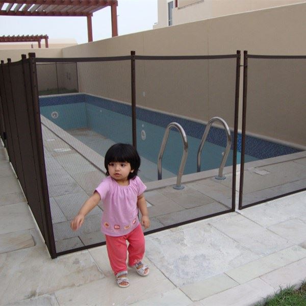 child safety fence around pool-5